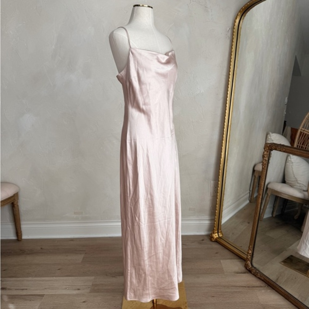 Women's Express Champagne Satin Cowl Neck‎ Slip Dress NWT size M